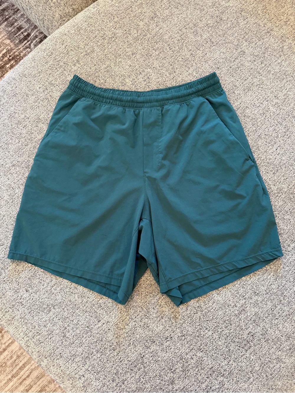 Men's M Lululemon Athletic Shorts in Teal 7” Linerless - Picture 2 of 6